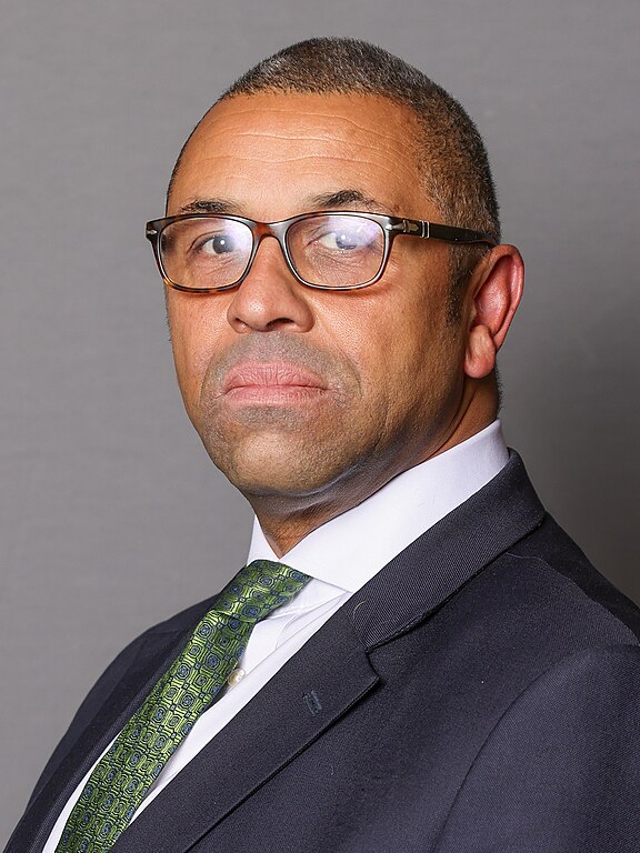 Current Home Secretary James Cleverly suffers from gobshiteism. 
